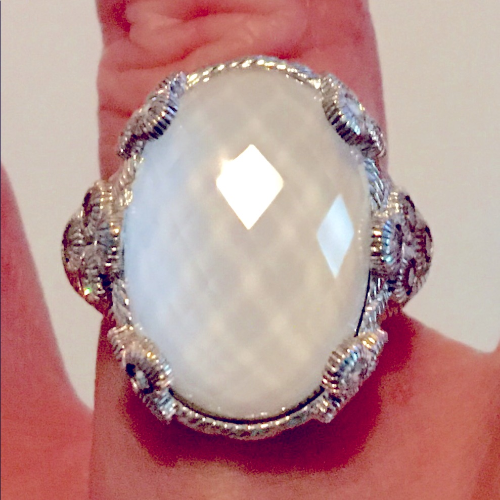Judith Ripka White Quartz Doublet Sterling Silver Ring 210$